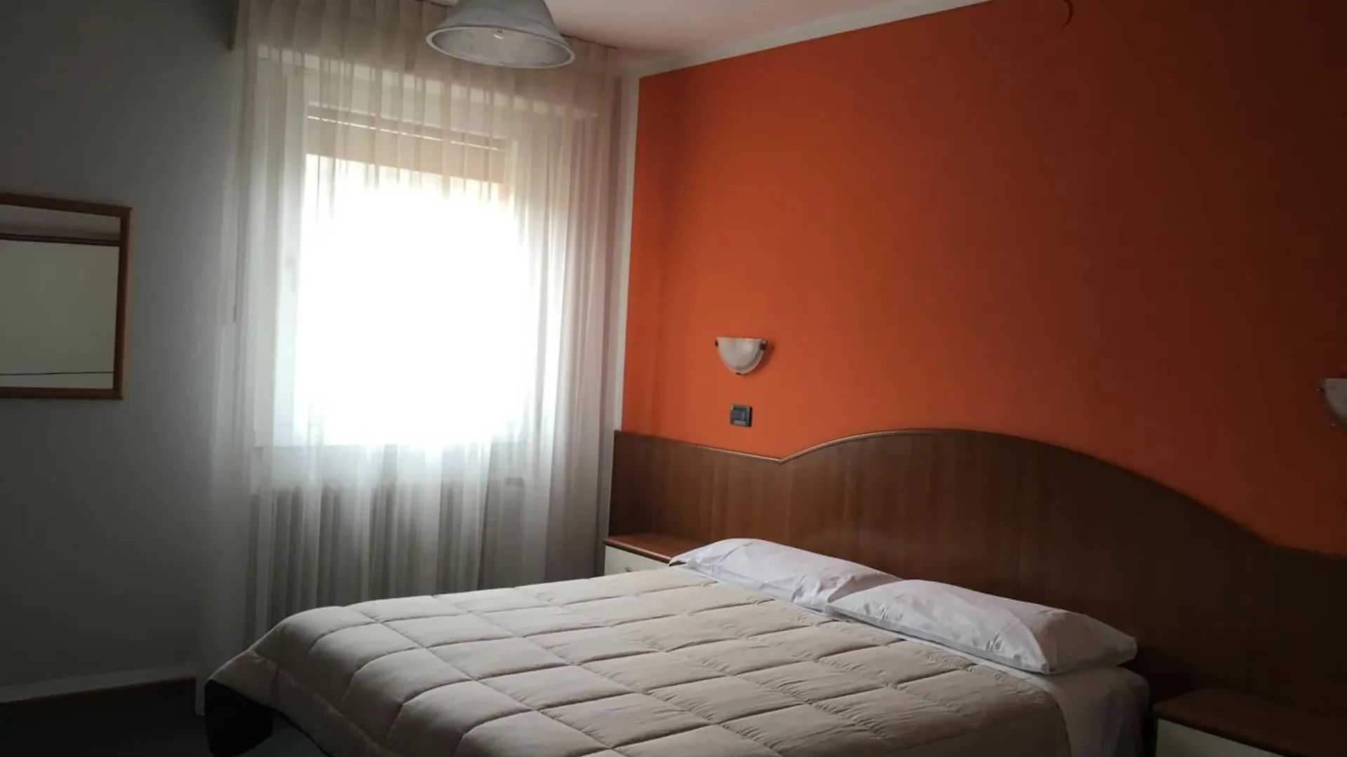 Hotel Cortina Garda