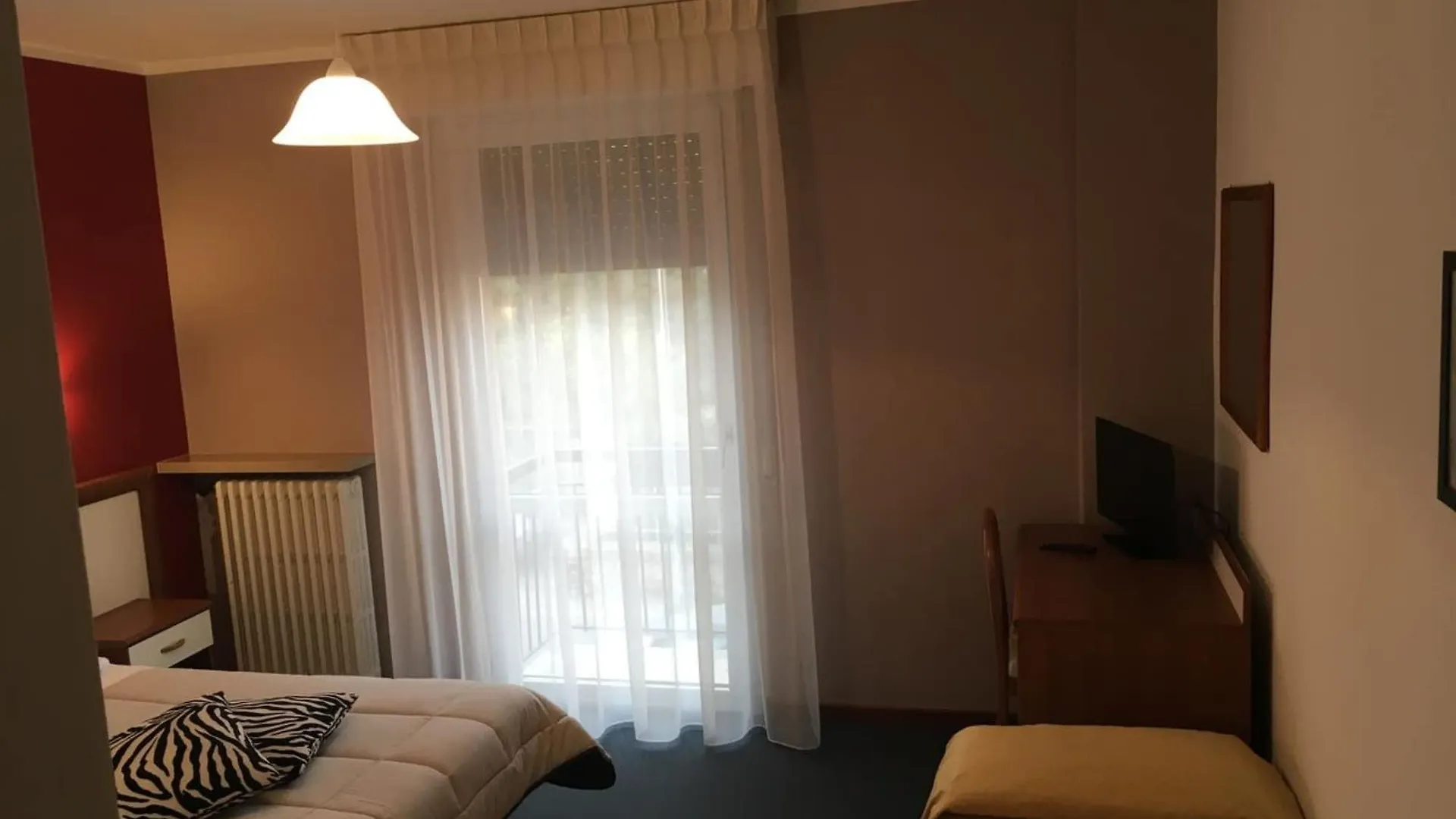 Hotel Cortina Garda  Garda (Verona)